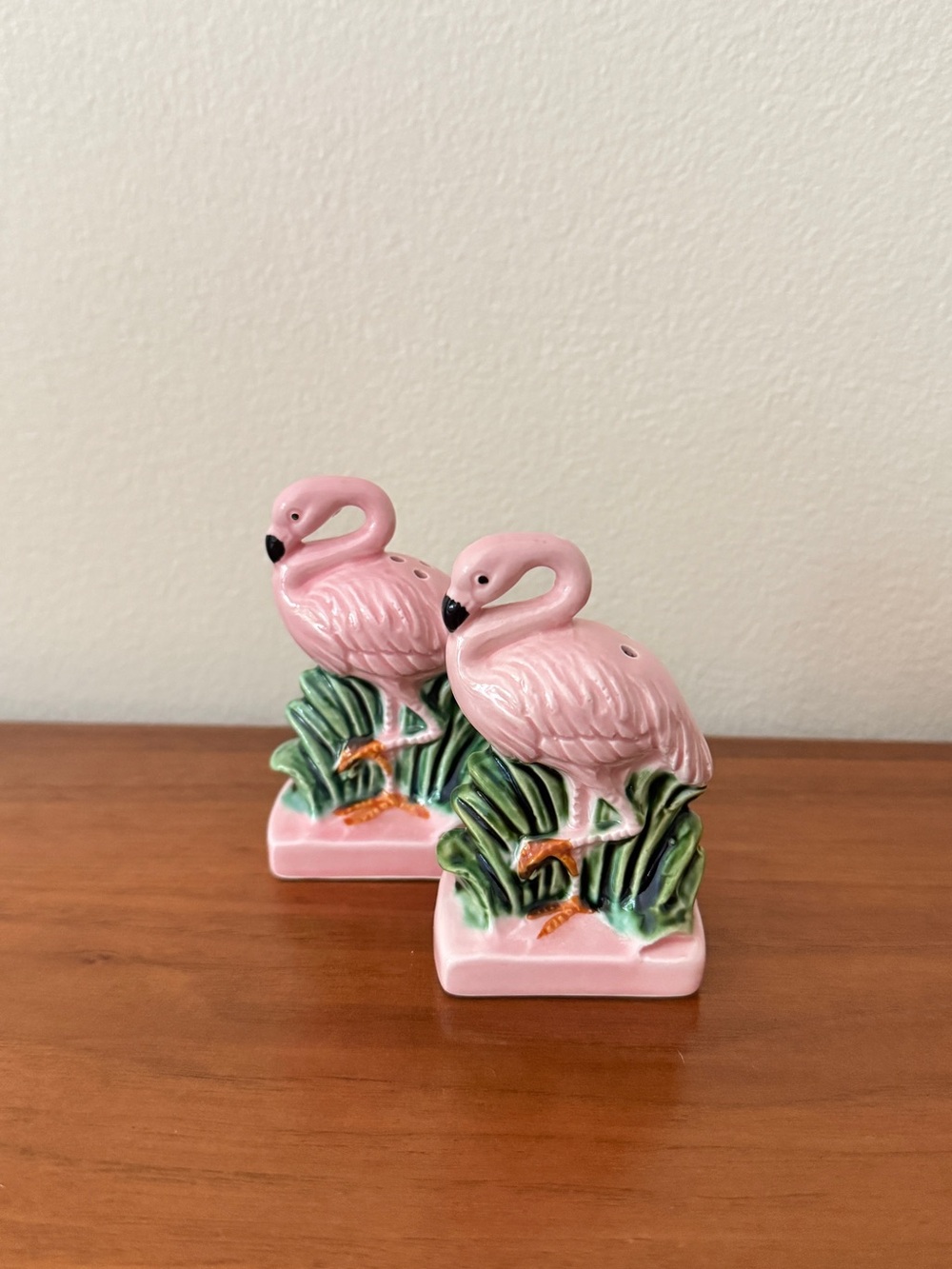 Vintage Pink Flamingo Salt & Pepper Shakers